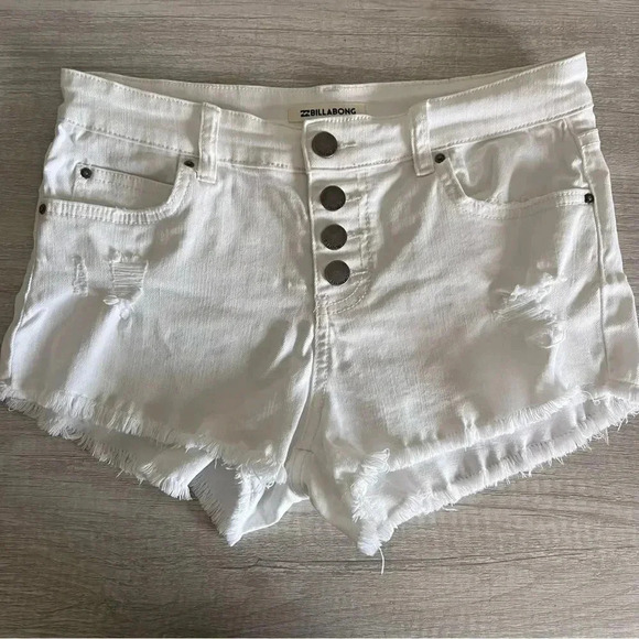Billabong Buttoned Up Women's Denim Shorts Size 26 - Picture 2 of 13